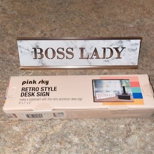 Faux Marble Retro Style Desk Sign 8”x1”x2” Boss Lady